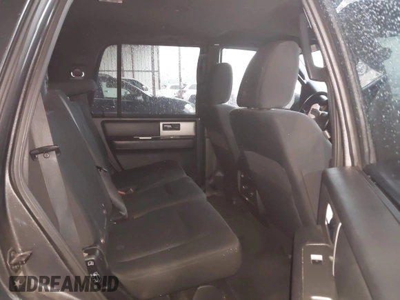 2017 Ford Expedition XLT z VIN 1FMJU1HT9HEA63167, wystawiony jako IAAI lot #42100559 z przebiegiem 134 485 mil mil oraz . Historia ofert i sprzedaży dostępna na DreamBid. Obrazek 8.