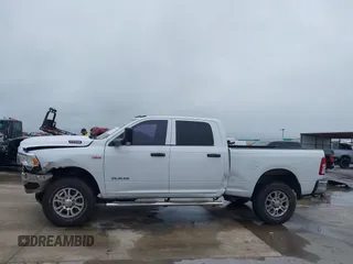2020 Ram 2500 Tradesman z VIN 3C6UR5CJ4LG235002, wystawiony jako IAAI lot #42117169 z przebiegiem 170 299 mil mil oraz . Historia ofert i sprzedaży dostępna na DreamBid. Obrazek 15.