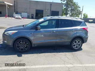 2014 Ford Escape Titanium с VIN 1FMCU0J95EUC22897, выставлен на аукционе IAAI как лот 42204135 с пробегом 144 534 миль миль и . История ставок и продаж доступна на DreamBid. Изображение 15.