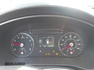2017 Kia Sorento LX with VIN 5XYPG4A32HG289284, listed as a IAAI auction lot 41869868 with 130,199 mi miles. Bid and sale history available at carsss.com. Image 7.