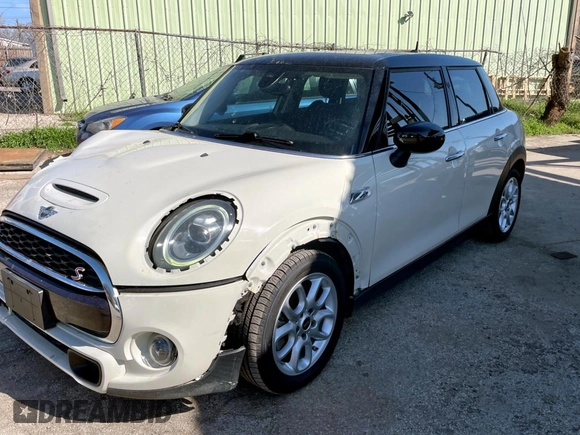 2020 MINI Hardtop 4 Door Cooper S z VIN WMWXU9C0XL2L64693, wystawiony jako Copart lot #45962855 z przebiegiem 53 160 mil mil oraz Czysty tytuł • Clean title. Historia ofert i sprzedaży dostępna na DreamBid. Obrazek 2.