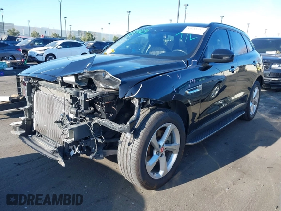 2017 Jaguar F-Pace 35t Premium z VIN SADCJ2BV7HA893051, wystawiony jako IAAI lot #41841534 z przebiegiem 67 615 mil mil oraz . Historia ofert i sprzedaży dostępna na DreamBid. Obrazek 18.