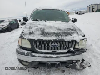 2003 Ford F-150 XL z VIN 2FTRX18L43CA38884, wystawiony jako Copart lot #87427414 z przebiegiem 171 605 mil mil oraz Czysty tytuł • Clean title. Historia ofert i sprzedaży dostępna na DreamBid. Obrazek 5.
