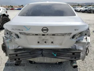 2017 Nissan Altima SR z VIN 1N4AL3AP1HC126621, wystawiony jako Copart lot #58258535 z przebiegiem 79 249 mil mil oraz Szkoda całkowita • Salvage title. Historia ofert i sprzedaży dostępna na DreamBid. Obrazek 6.