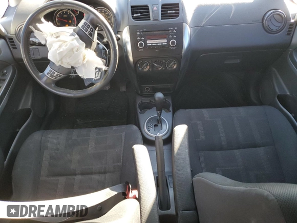 2010 Suzuki SX4 z VIN JS2YA5A35A6301406, wystawiony jako Copart lot #81810084 z przebiegiem 134 349 mil mil oraz Szkody całkowita. Historia ofert i sprzedaży dostępna na DreamBid. Obrazek 8.
