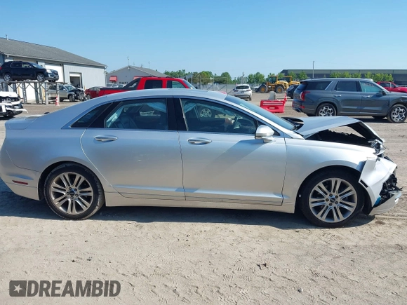 2014 Lincoln MKZ Hybrid with VIN 3LN6L2LU5ER822663, listed as a IAAI auction lot 42656735 with 122,025 mi miles and . Bid and sale history available at DreamBid. Image 13.