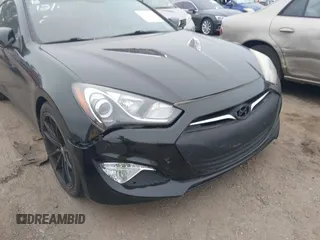 2013 Hyundai Genesis Coupe R-Spec with VIN KMHHU6KJ0DU105695, listed as a IAAI auction lot 42605527 with 115,875 mi miles and . Bid and sale history available at DreamBid. Image 6.