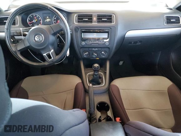 2013 Volkswagen Jetta SE with VIN 3VWBX7AJ2DM288091, listed as a Copart auction lot 44272975 with 148,976 mi miles and Salvage title. Bid and sale history available at DreamBid. Image 8.