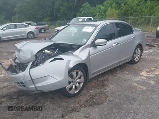 2008 Honda Accord EX-L z VIN 1HGCP36878A080301, wystawiony jako IAAI lot #42489913 z przebiegiem 220 939 mil mil oraz . Historia ofert i sprzedaży dostępna na DreamBid. Obrazek 2.