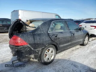 2006 Honda Accord LX SE z VIN 1HGCM56326A033117, wystawiony jako Copart lot #52308625 z przebiegiem 137 419 mil mil oraz Nie do naprawy • Non repairable. Historia ofert i sprzedaży dostępna na DreamBid. Obrazek 3.