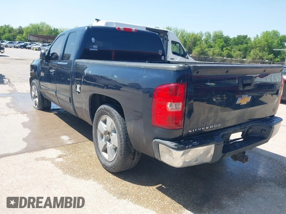 2007 Chevrolet Silverado 1500 LT w/1LT with VIN 2GCEC19C871678672, listed as a IAAI auction lot 41855644 with 184,008 mi miles. Bid and sale history available at carsss.com. Image 3.