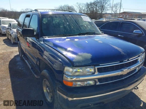 2002 Chevrolet Suburban LS with VIN 1GNFK16Z82J281842, listed as a IAAI auction lot 41633749 with 260,220 mi miles. Bid and sale history available at carsss.com. Image 12.