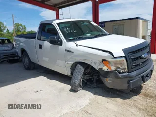 2013 Ford F-150 XL with VIN 1FTMF1EM9DKD83903, listed as a IAAI auction lot 40367820 with 91,412 mi miles. Bid and sale history available at carsss.com. Image 1.