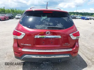 2014 Nissan Pathfinder S z VIN 5N1AR2MM1EC692144, wystawiony jako IAAI lot #42210640 z przebiegiem 128 979 mil mil oraz . Historia ofert i sprzedaży dostępna na DreamBid. Obrazek 16.