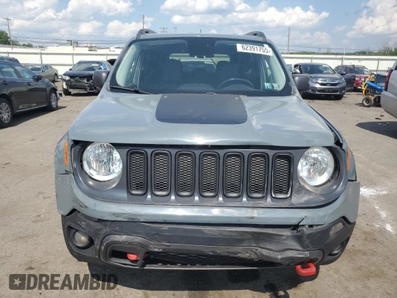 2017 Jeep Renegade Trailhawk z VIN ZACCJBCB3HPG29440, wystawiony jako Copart lot #62391755 z przebiegiem 100 707 mil mil oraz Szkoda całkowita • Salvage title. Historia ofert i sprzedaży dostępna na DreamBid. Obrazek 5.