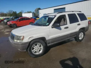 2003 Jeep Grand Cherokee Laredo with VIN 1J4GX48S73C520104, listed as a Copart auction lot 50227245 with 262,348 mi miles and Salvage Title. Bid and sale history available at carsss.com. Image 1.