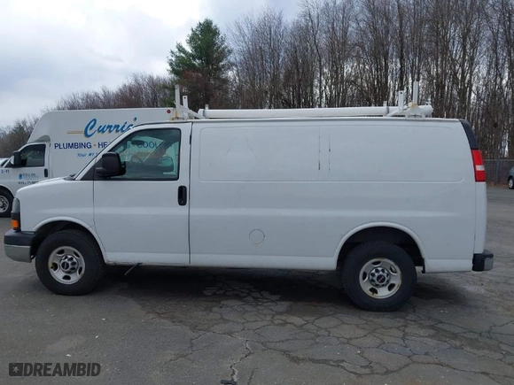2016 GMC Savana Cargo Van with VIN 1GTW7AFF8G1194935, listed as a IAAI auction lot 41843488 with 164,441 mi miles. Bid and sale history available at carsss.com. Image 14.