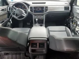 2021 Volkswagen Atlas SE with VIN 1V2LC2CA9MC239425, listed as a Copart auction lot 86794114 with 41,327 mi miles and Salvage title. Bid and sale history available at DreamBid. Image 8.