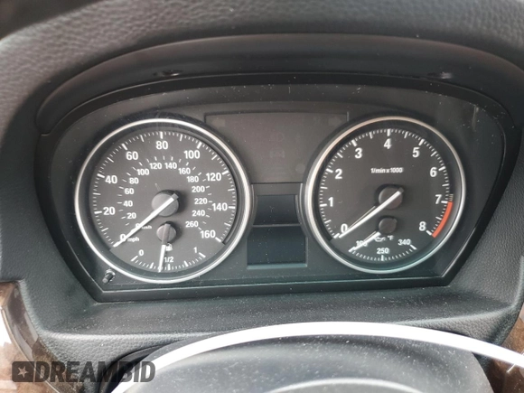 2010 BMW 3 Series 335i xDrive z VIN WBAPL3C54AA408833, wystawiony jako Copart lot #71853864 z przebiegiem Nie podano mil oraz Szkoda całkowita • Salvage title. Historia ofert i sprzedaży dostępna na DreamBid. Obrazek 9.