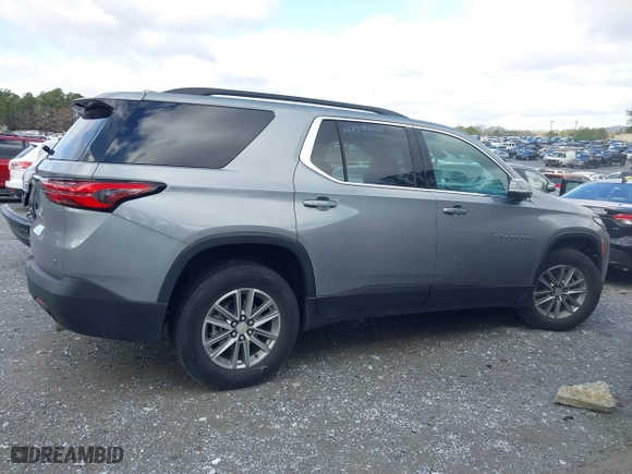 2023 Chevrolet Traverse LT Cloth with VIN 1GNEVGKW1PJ143195, listed as a IAAI auction lot 41541472 with 32,113 mi miles. Bid and sale history available at carsss.com. Image 13.