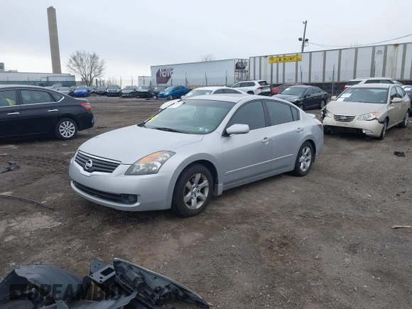 2007 Nissan Altima 2.5 S with VIN 1N4AL21E47N406500, listed as a IAAI auction lot 41864462 with 1 mi miles. Bid and sale history available at carsss.com. Image 2.