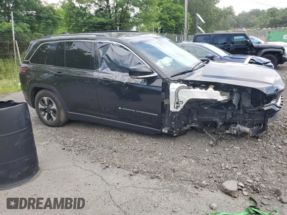 2023 Jeep Grand Cherokee с VIN 1C4RJYB61PC649593, выставлен на аукционе Copart как лот 65001865 с пробегом Не указан миль и На запчасти • Non repairable. История ставок и продаж доступна на DreamBid. Изображение 4.