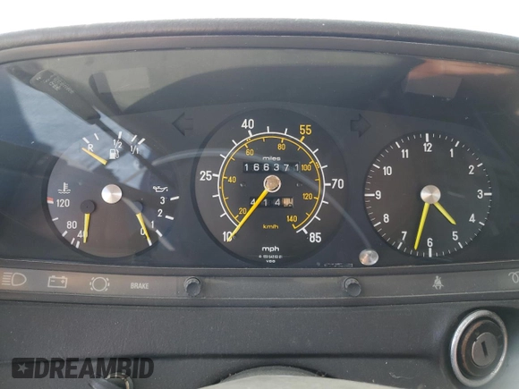 1981 Mercedes-Benz 300 D с VIN WDBAB30A2BB219265, выставлен на аукционе Copart как лот 77296414 с пробегом Не указан миль и Чистый • Clean title. История ставок и продаж доступна на DreamBid. Изображение 9.