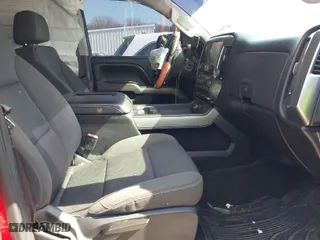 2016 Chevrolet Silverado 1500 LT with VIN 3GCUKREC0GG132961, listed as a IAAI auction lot 41764882 with 109,310 mi miles. Bid and sale history available at carsss.com. Image 5.