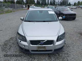 2008 Volvo C30 Version 1.0 z VIN YV1MK672682080579, wystawiony jako IAAI lot #42269498 z przebiegiem 217 040 mil mil oraz . Historia ofert i sprzedaży dostępna na DreamBid. Obrazek 12.