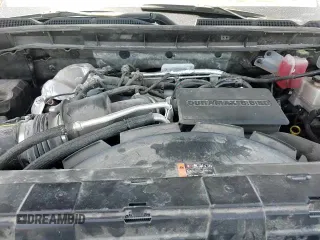 2024 Chevrolet Silverado 2500HD High Country с VIN 1GC4YREY3RF190657, выставлен на аукционе Copart как лот 65729505 с пробегом 30 451 миль миль и Списание • Salvage title. История ставок и продаж доступна на DreamBid. Изображение 13.