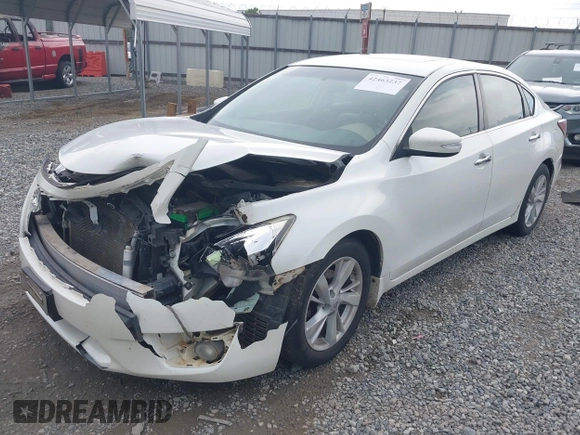 2015 Nissan Altima 2.5 with VIN 1N4AL3APXFN405079, listed as a IAAI auction lot 42463237 with 244,848 mi miles and . Bid and sale history available at DreamBid. Image 2.