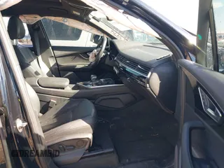 2017 Audi Q7 Premium Plus z VIN WA1LAAF74HD044974, wystawiony jako IAAI lot #41823974 z przebiegiem 135 619 mil mil oraz . Historia ofert i sprzedaży dostępna na DreamBid. Obrazek 5.