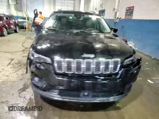 2021 Jeep Cherokee Latitude Lux z VIN 1C4PJMMXXMD240066, wystawiony jako Copart lot #88514725 z przebiegiem 19 713 mil mil oraz Szkoda całkowita • Salvage title. Historia ofert i sprzedaży dostępna na DreamBid. Obrazek 14.