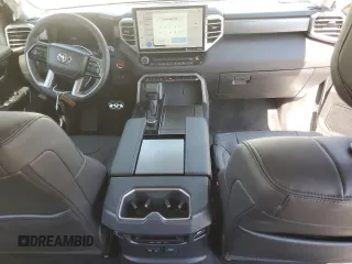2024 Toyota Sequoia SR5 with VIN 7SVAAABA6RX034127, listed as a Copart auction lot 77848444 with 7,528 mi miles and Salvage Title. Bid and sale history available at carsss.com. Image 8.