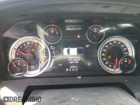 2016 Ram 1500 Lone Star z VIN 3C6RR6LT1GG288369, wystawiony jako Copart lot #55320365 z przebiegiem 237 834 mil mil oraz Szkoda całkowita • Salvage title. Historia ofert i sprzedaży dostępna na DreamBid. Obrazek 9.
