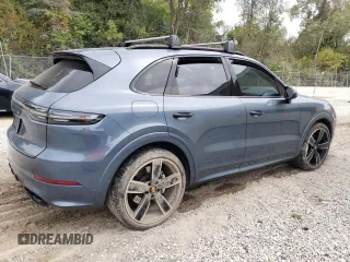 2019 Porsche Cayenne Turbo с VIN WP1AF2AY4KDA80982, выставлен на аукционе Copart как лот 72516914 с пробегом Не указан миль и Списание • Salvage title. История ставок и продаж доступна на DreamBid. Изображение 3.