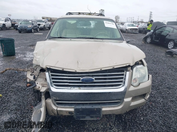 2006 Ford Explorer Limited z VIN 1FMEU75876UA58332, wystawiony jako IAAI lot #41804700 z przebiegiem 158 388 mil mil oraz . Historia ofert i sprzedaży dostępna na DreamBid. Obrazek 13.