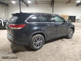2019 Toyota Highlander SE with VIN 5TDJZRFH7KS608156, listed as a Copart auction lot 44540045 with 164,160 mi miles and Salvage Title. Bid and sale history available at carsss.com. Image 3.