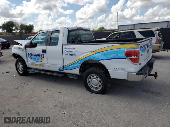 2013 Ford F-150 XL с VIN 1FTFX1EF0DFC95791, выставлен на аукционе Copart как лот 62313955 с пробегом 93 416 миль миль и Списание • Salvage title. История ставок и продаж доступна на DreamBid. Изображение 2.