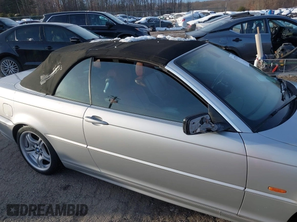 2001 BMW 3 Series 330Ci with VIN WBABS53421JU82591, listed as a IAAI auction lot 41277310 with 99,109 mi miles. Bid and sale history available at carsss.com. Image 17.