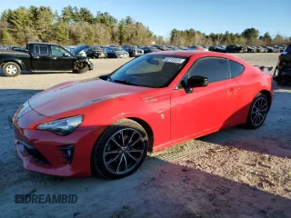 2018 Toyota 86 GT with VIN JF1ZNAE15J9700227, listed as a Copart auction lot 82112024 with 77,558 mi miles and Salvage Title. Bid and sale history available at carsss.com. Image 1.