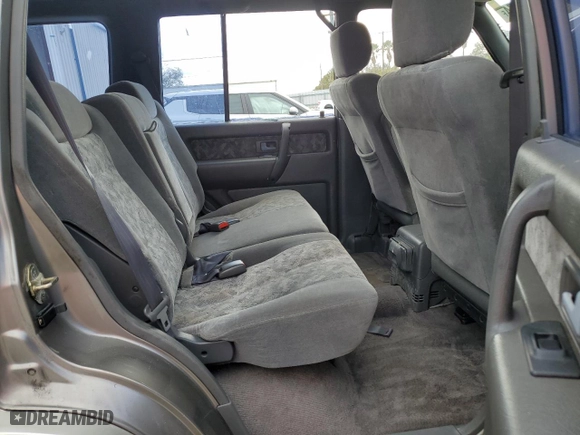 2001 Isuzu Trooper S with VIN JACDS58X617J03960, listed as a Copart auction lot 86744174 with 78,078 mi miles and Non Repairable. Bid and sale history available at carsss.com. Image 11.