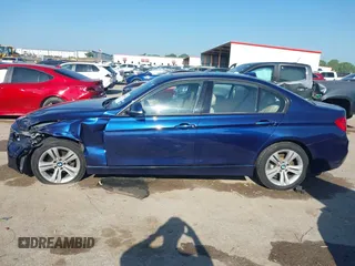 2016 BMW 3 Series 328i z VIN WBA8E9C53GP847688, wystawiony jako IAAI lot #42083854 z przebiegiem 53 725 mil mil oraz . Historia ofert i sprzedaży dostępna na DreamBid. Obrazek 14.