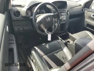 2015 Honda Pilot EX-L with VIN 5FNYF4H58FB001044, listed as a Copart auction lot 52402045 with 143,143 mi miles and Salvage Title. Bid and sale history available at carsss.com. Image 8.