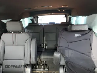 2023 Chevrolet Suburban RST with VIN 1GNSKEKT4PR348517, listed as a Copart auction lot 47583295 with 40,813 mi miles and Clean title. Bid and sale history available at DreamBid. Image 10.