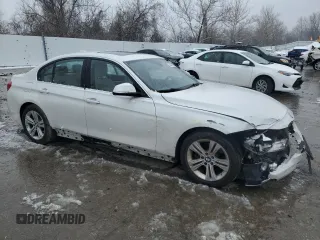 2017 BMW 3 Series 330i xDrive with VIN WBA8D9G50HNU59800, listed as a Copart auction lot 44417915 with 61,809 mi miles and Clean title. Bid and sale history available at DreamBid. Image 4.