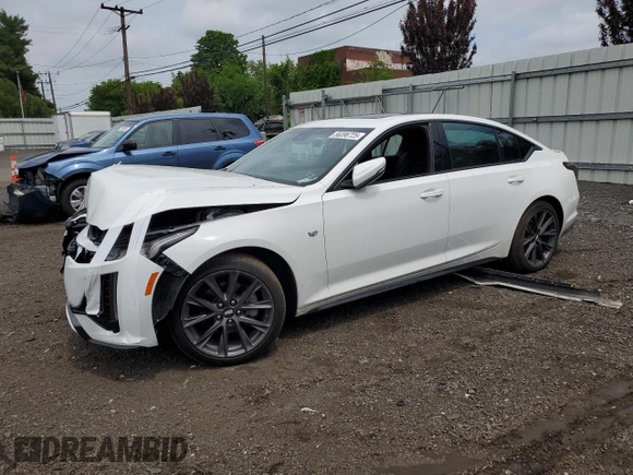 2024 Cadillac CT5 Sport z VIN 1G6DU5RK2R0124682, wystawiony jako Copart lot #56396725 z przebiegiem Nie podano mil oraz Szkody całkowita. Historia ofert i sprzedaży dostępna na DreamBid. Obrazek 1.