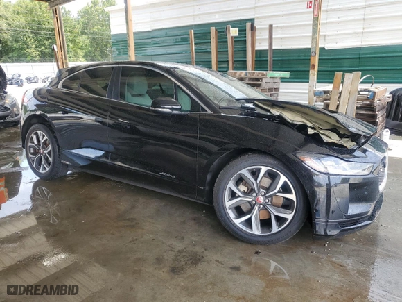 2020 Jaguar I-PACE SE with VIN SADHC2S16L1F88522, listed as a Copart auction lot 65587214 with 19,533 mi miles and Salvage Title. Bid and sale history available at carsss.com. Image 4.