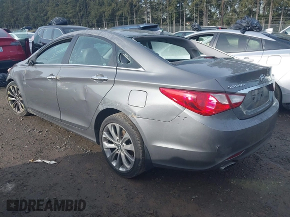 2013 Hyundai Sonata Limited with VIN 5NPEC4AB4DH558754, listed as a IAAI auction lot 39115355 with 113,960 mi miles and . Bid and sale history available at DreamBid. Image 3.