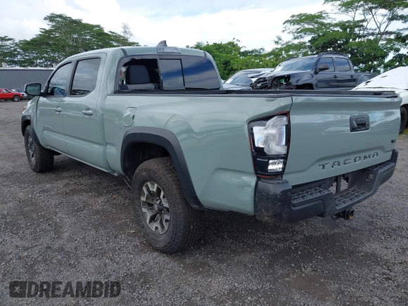 2023 Toyota Tacoma SR5 z VIN 3TYDZ5BNXPT024914, wystawiony jako IAAI lot #41302756 z przebiegiem 20 307 mil mil oraz . Historia ofert i sprzedaży dostępna na DreamBid. Obrazek 3.